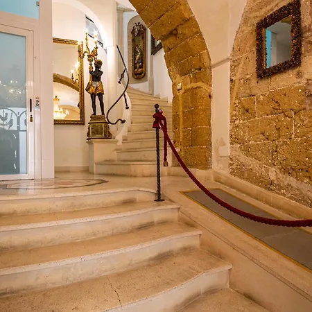 Palazzo Gallo 4*