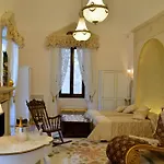 Palazzo Gallo Bed & Breakfast 4*