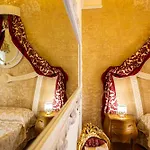 Bed & Breakfast Palazzo Gallo 4*
