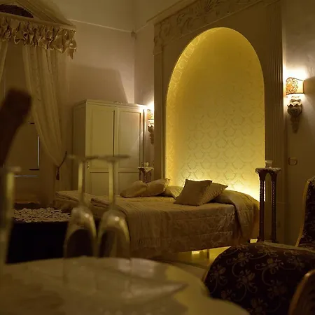 Palazzo Gallo Couette-café