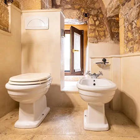Bed and Breakfast Palazzo Gallo 4*