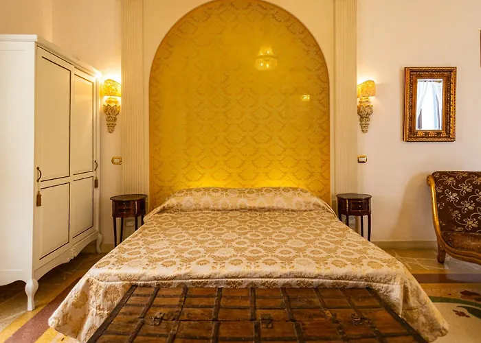 Palazzo Gallo B&B 4*